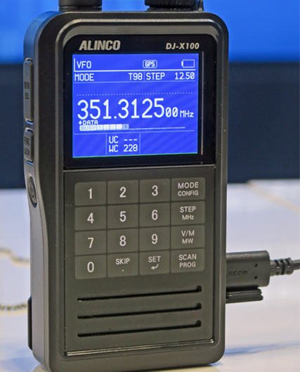 Alinco DJ-X100 Digital Multi Mode Receiver 30-470 MHZ DMR, NXDN, C4FM, DSTAR